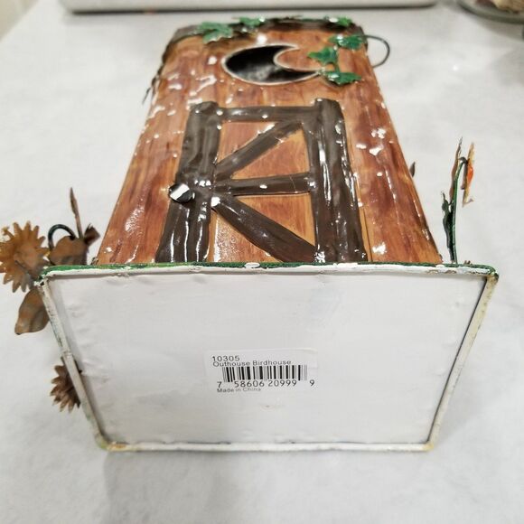 Outhouse design tin birdhouse - Picture 2 of 9